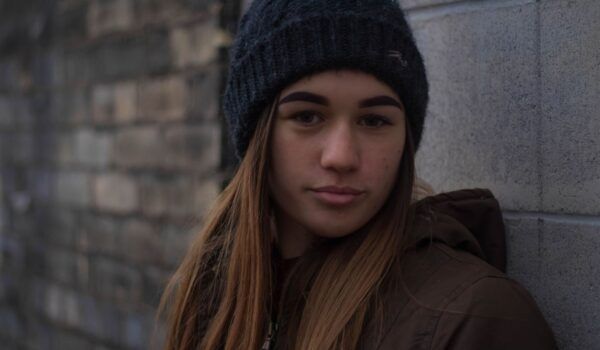 Sanar a la Adolescente Interior: del conflicto a la paz
